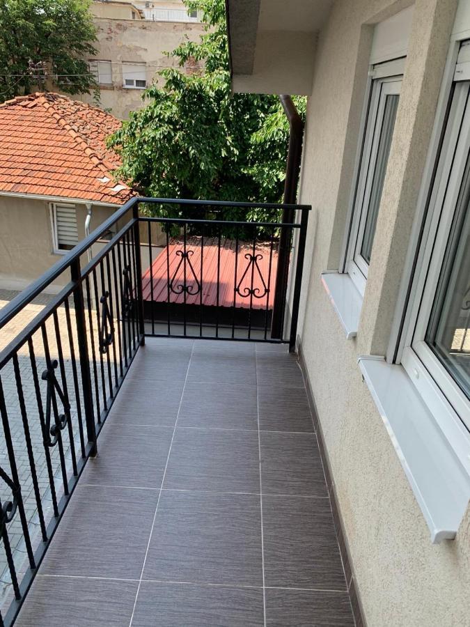 Centar Bruno Apartment Нови пазар Екстериор снимка